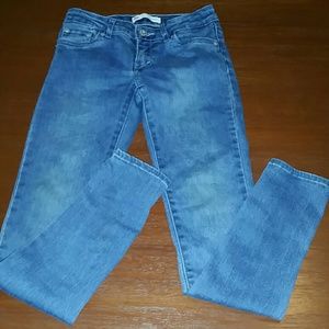 Girls Levis
